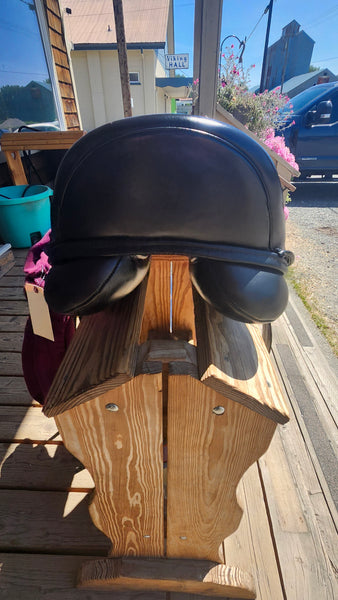 18" Kent & Masters High Wither Dressage Saddle