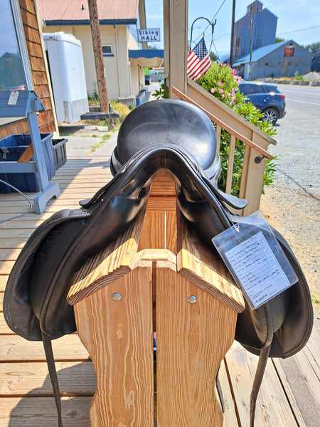 18.5" Custom Saddlery VLX Dressage Saddle