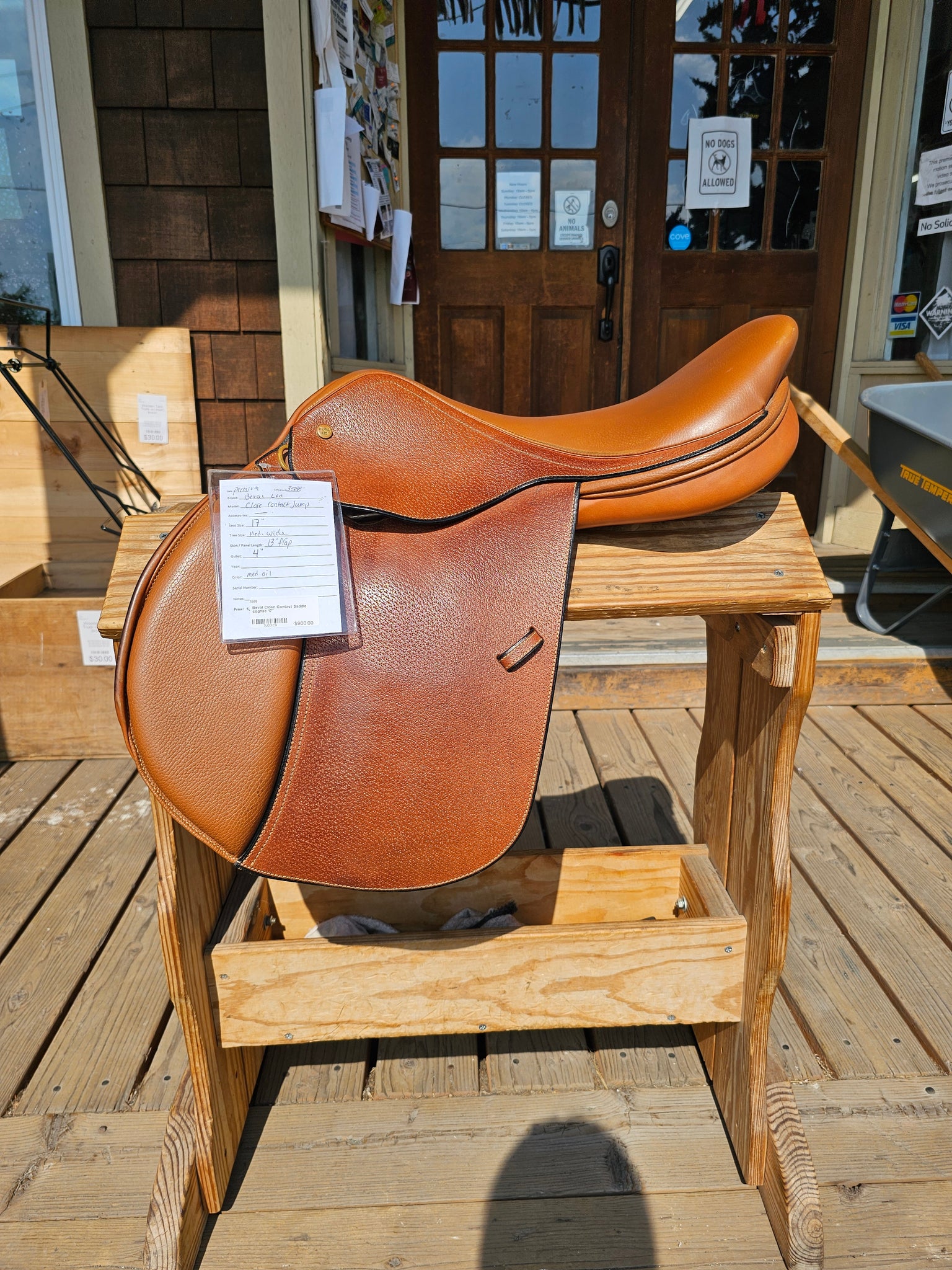 17" Beval Ltd Close Close Contact Jump Saddle