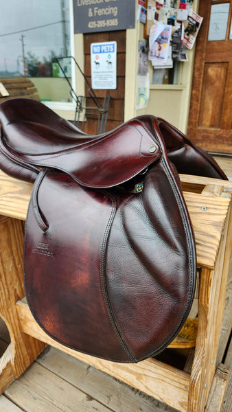 16" Stubben Zaria Junior Jumping Saddle