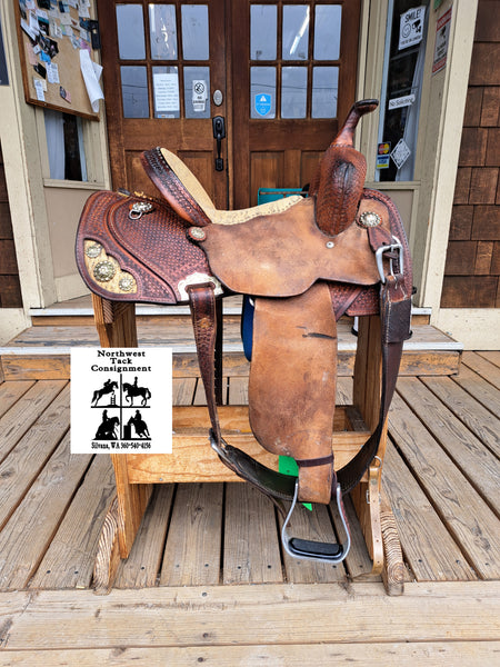 13" Double J Lynn Mckenzie Special Barrel Saddle