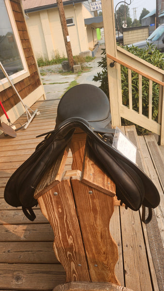 17" Wintec All Purpose English Saddle
