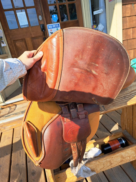 16.5" Bates Caprilli Close Contact Jump Saddle