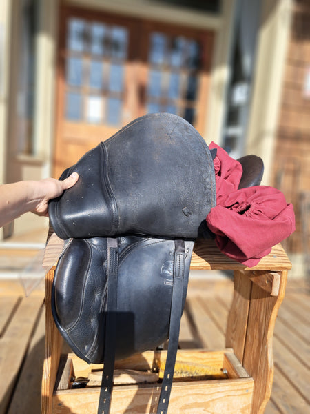 18" Arabian Saddle Co. Solstice Endurance Saddle