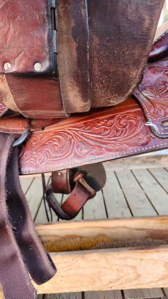 15" Action Company Round Skirt Western Saddle