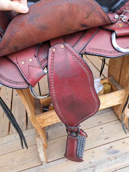 19" Dixieland Western Gaited Saddle
