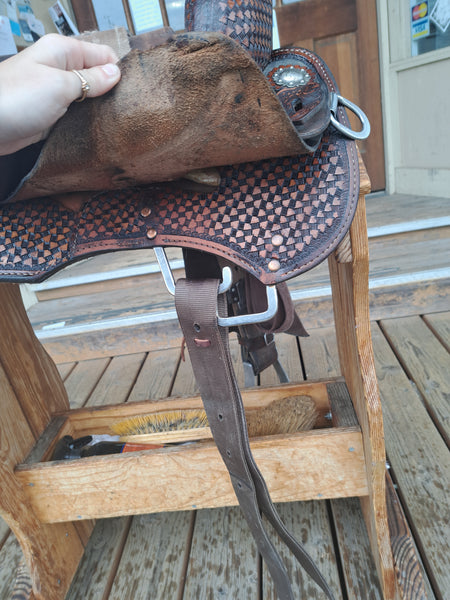 14.5" Double J Pozzi Pro Barrel Racing Saddle