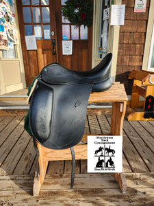 16.5" Arena dressage saddle