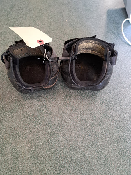 00 Renegade Hoof Boots