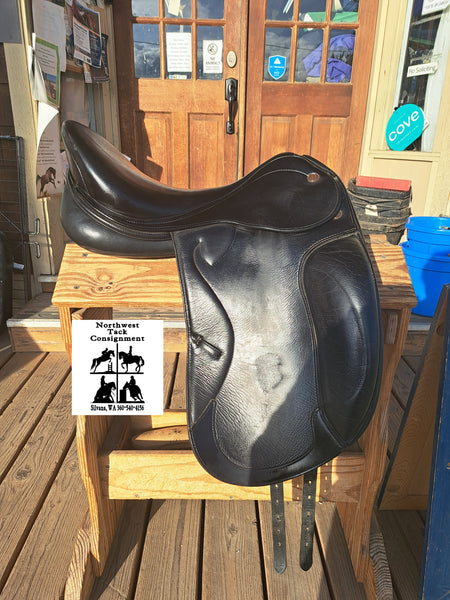 18" Prestige OptiMax Dressage Saddle