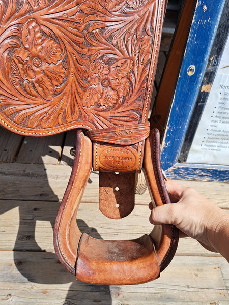 17.5" Blue Ribbon Western Show Saddle