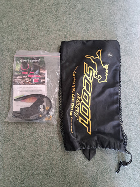 Size 00 Scoot Boot Pair