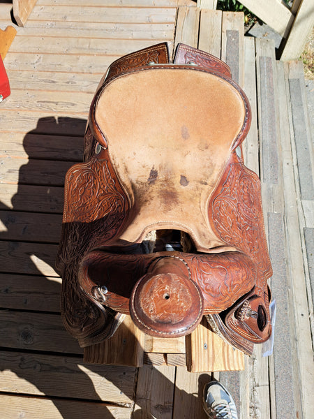 15" Hereford Textan Western Equitation