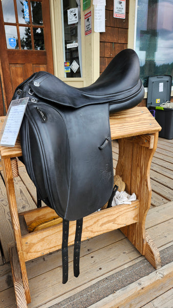 17" Prestige X-Technology Dressage Saddle