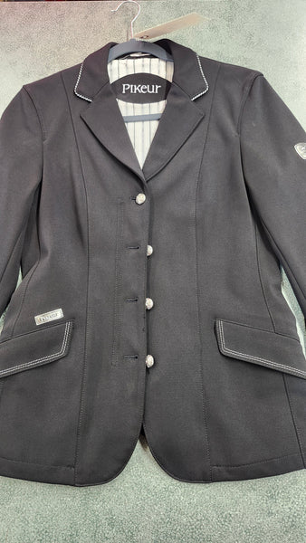 Size 10 Pikeur Sarissa Show Coat