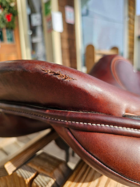 17.5" Custom Saddlery Monte Carlo Jumping Saddle