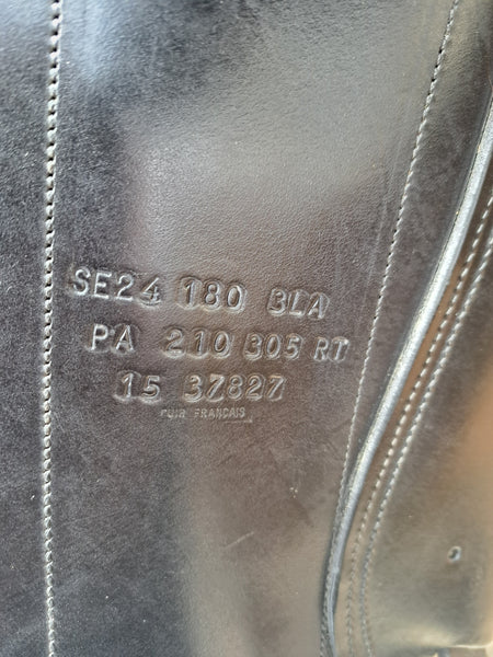 18" CWD SE24 Monoflap Dressage Saddle