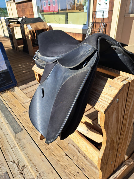 16.5" Thorowgood All Purpose English Saddle