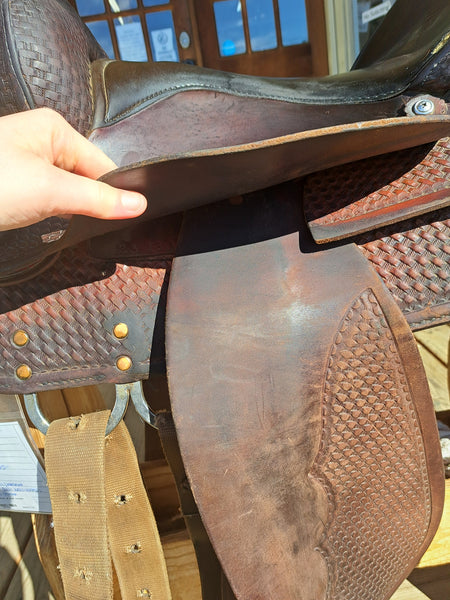 16" Circle Y Park & Trail Saddle