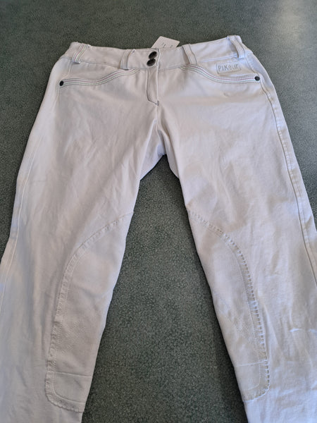 24 Pikeur Linette Breeches