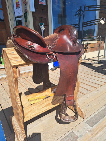 15" Endurance Saddle