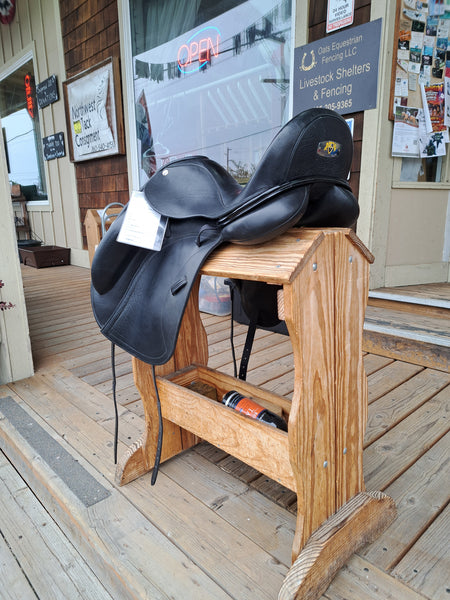 17.5" N2 Cardhu Dressage Saddle