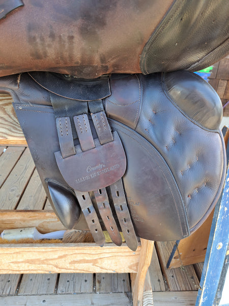 18" County Conquest Jumping Saddle