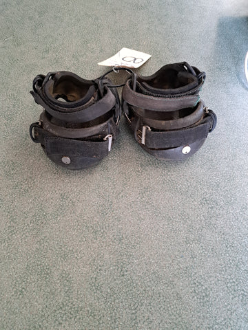 00 Renegade Hoof Boots