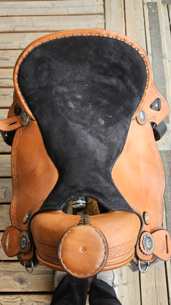 ON TRIAL 16.5" Allegany Moutian Cascade Wade Saddle