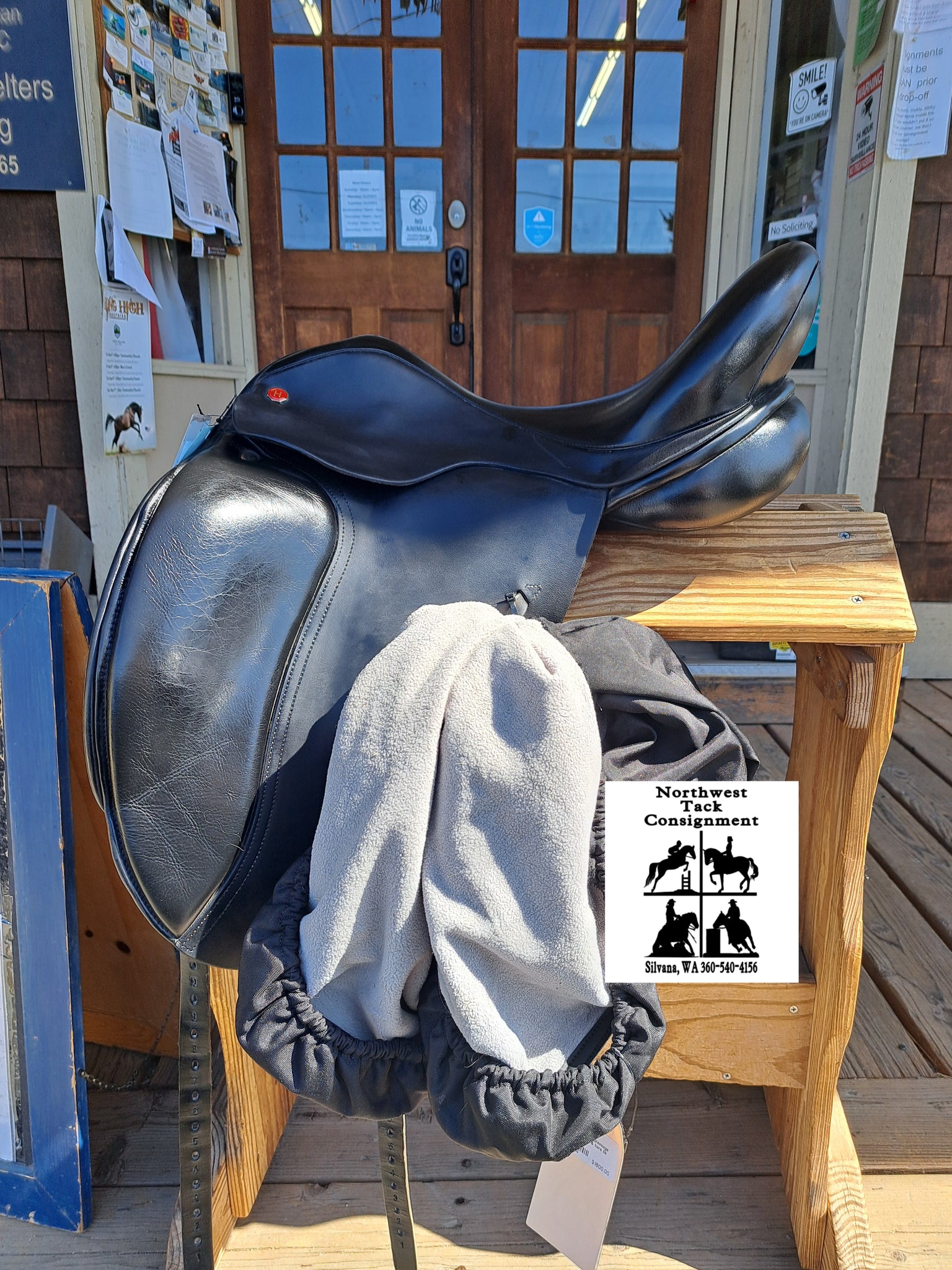 17.5" Hastilow Concept Dressage Saddle