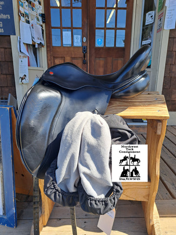 17.5" Hastilow Concept Dressage Saddle