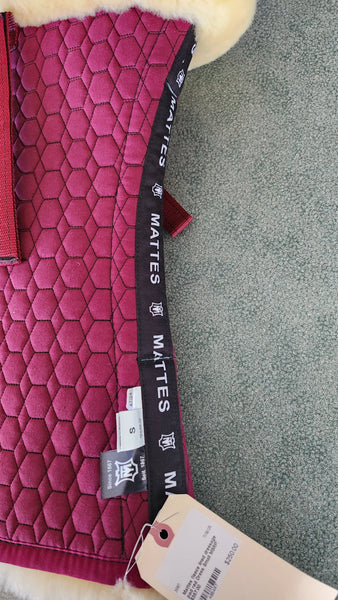 Small Mattes Fleece lines dressage pad