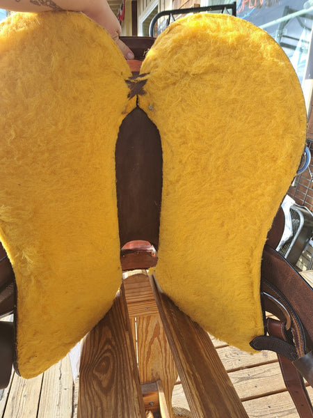 15.5" Royal King Gaited Trail Saddle