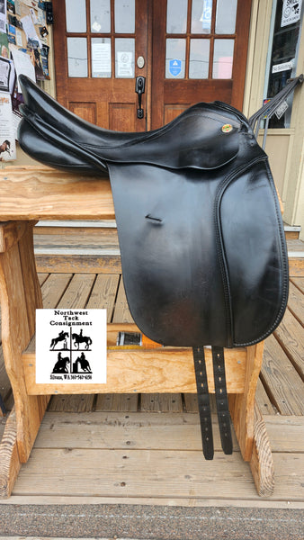 17.5" Karl Niedersuss Dressage Saddle