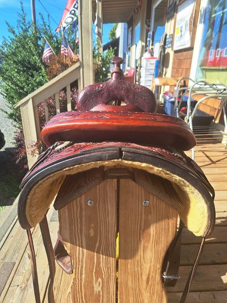 16" Rocking R Cutting Saddle
