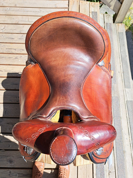 ON TRIAL 16" Circle Y Alpine Flex2 Saddle