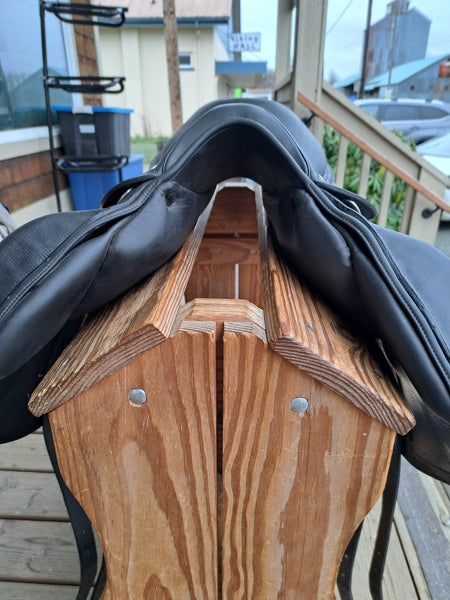 17" Arion C2 Monoflap Cross Country Jumping Saddle