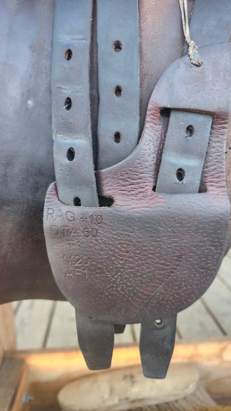 18" Antares Contact Jumping Saddle