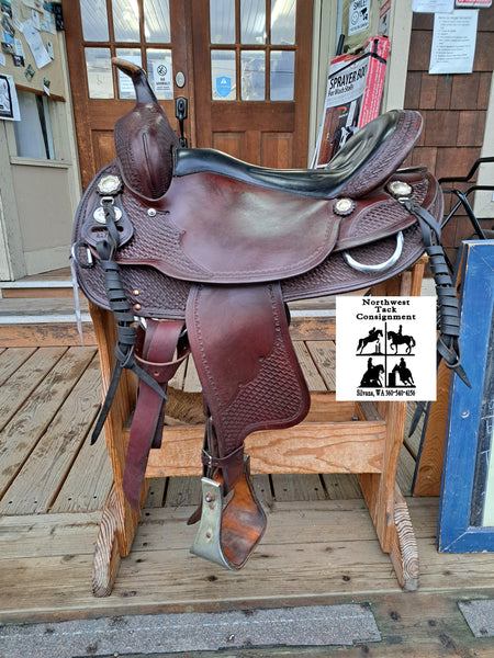 16" Crates Western Trail Saddle