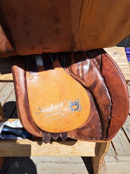 17" Stubben Close Contact Saddle