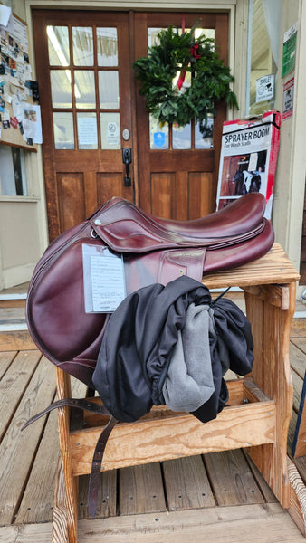 18" Devoucoux Chiberta Lab Monoflap Jump Saddle