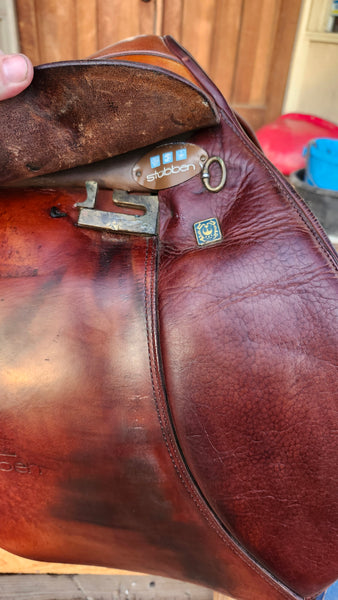 ON TRIAL 17" Stubben Camelot Close Contact Jump Saddle