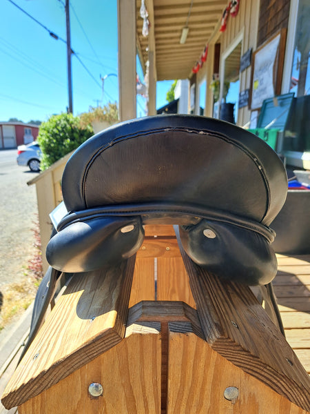 17" HDR Karla Monoflap Dressage Saddle