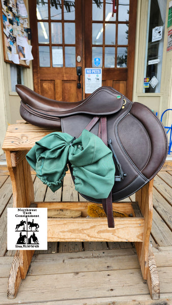 17" HDR Pro Concept Close Concept Saddle