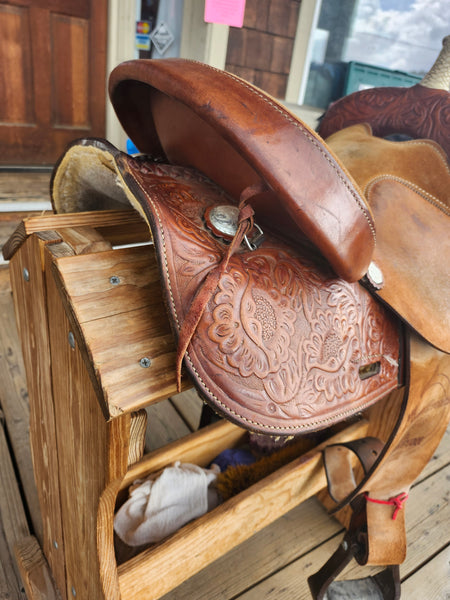 14" Big Horn Barrel Saddle