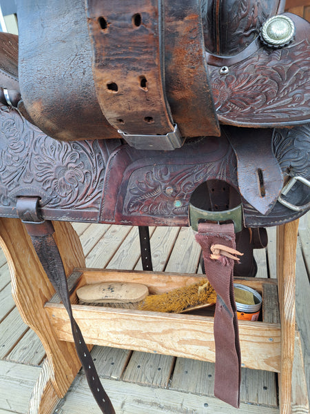 15.5" Simco Equitation Saddle