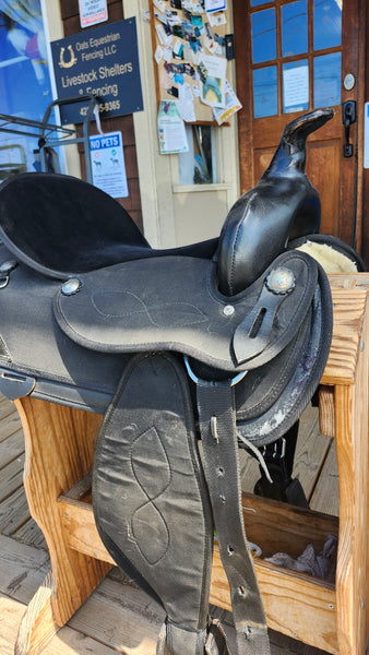 ON TRIAL 16" Synthetic Western Saddle