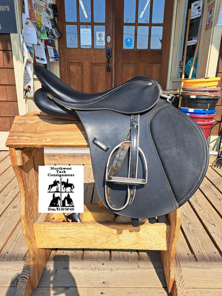 16.5" Wintec All Purpose English Saddle