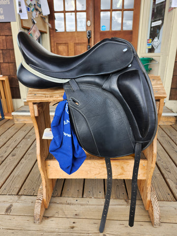 17.5" Frank Baines The Symphony Dressage Saddle