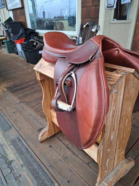 18" HDR Close Contact Pro Saddle